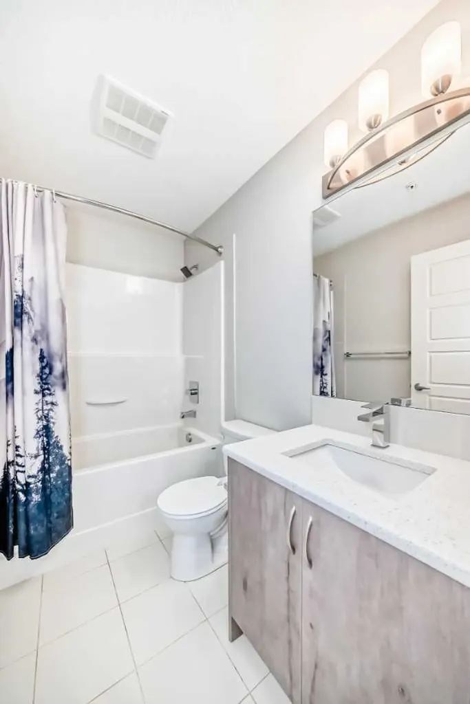 20 Seton Park SE Calgary AB T3M 2G2