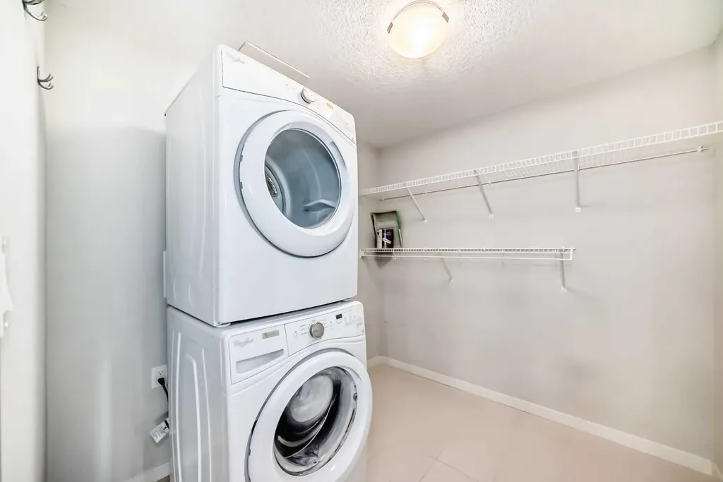 20 Seton Park SE Calgary AB T3M 2G2