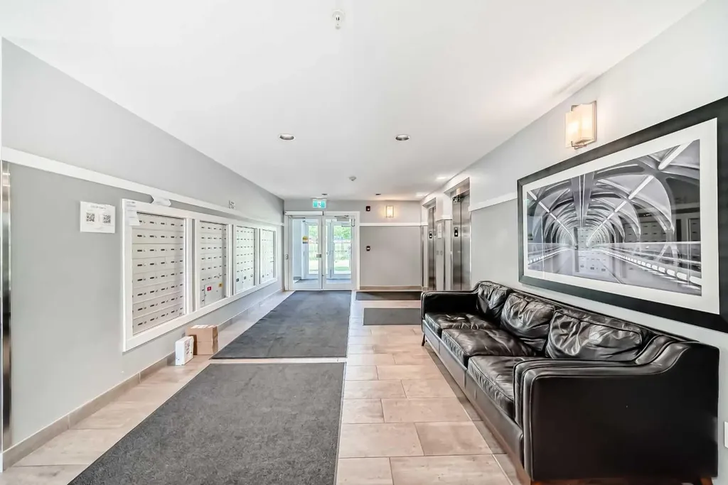 20 Seton Park SE Calgary AB T3M 2G2