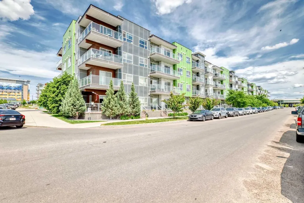 20 Seton Park SE Calgary AB T3M 2G2