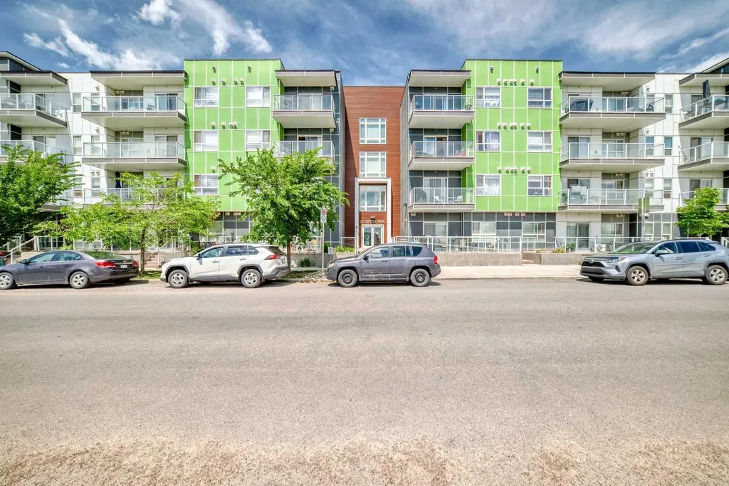 20 Seton Park SE Calgary AB T3M 2G2