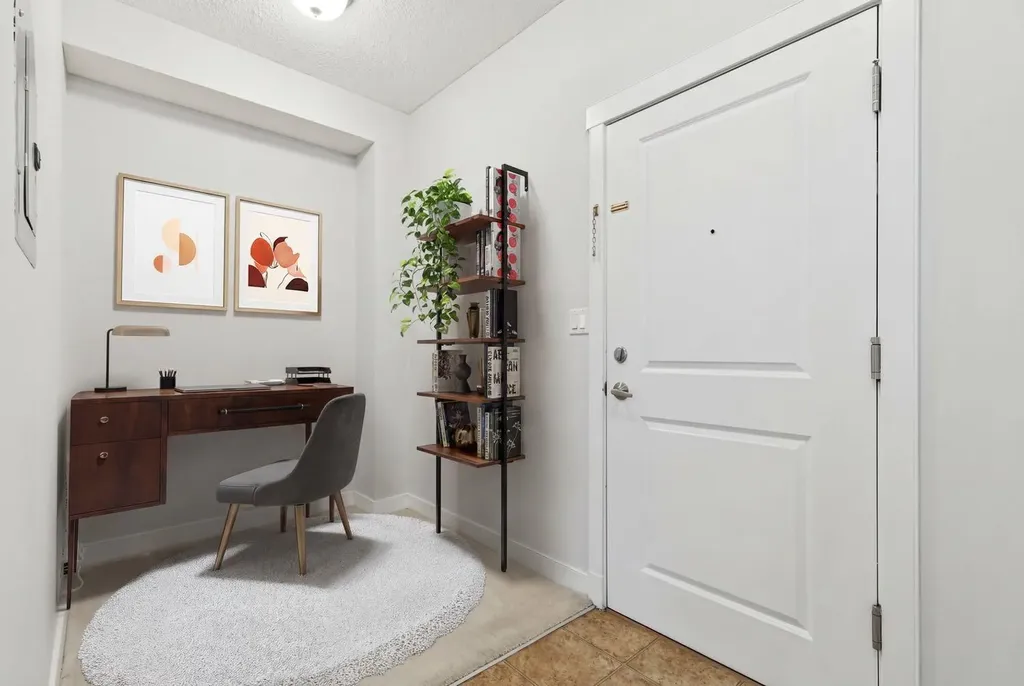 5605 Henwood Street SW Calgary AB T3E7R2