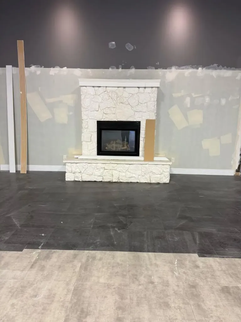 9907 100 Avenue Grande Prairie AB T8V 0V1