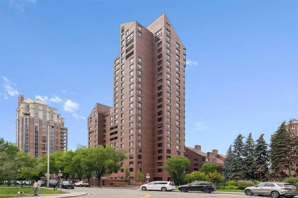 500 Eau Claire Avenue SW Calgary AB T2P 3R8
