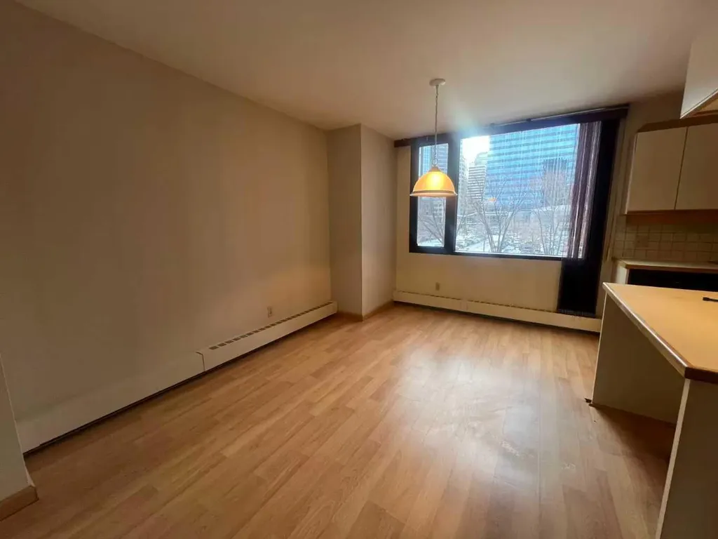 500 Eau Claire Avenue SW Calgary AB T2P 3R8