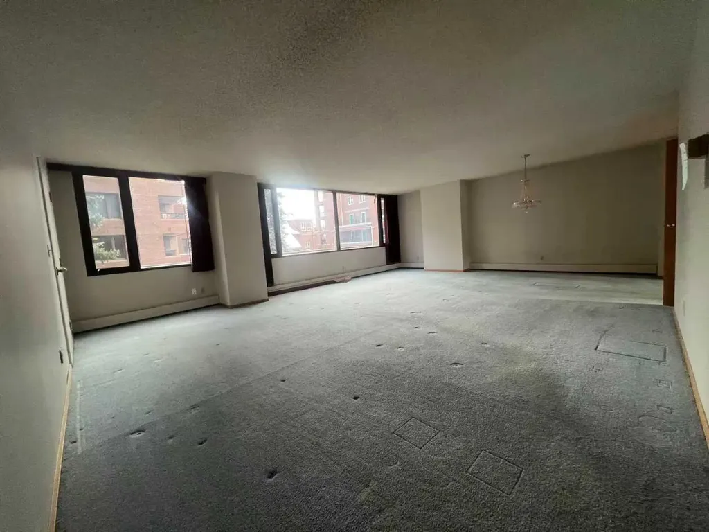 500 Eau Claire Avenue SW Calgary AB T2P 3R8