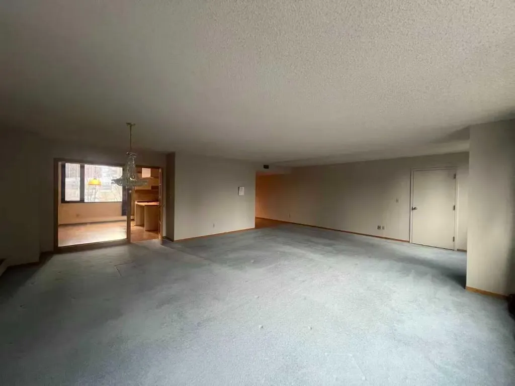 500 Eau Claire Avenue SW Calgary AB T2P 3R8