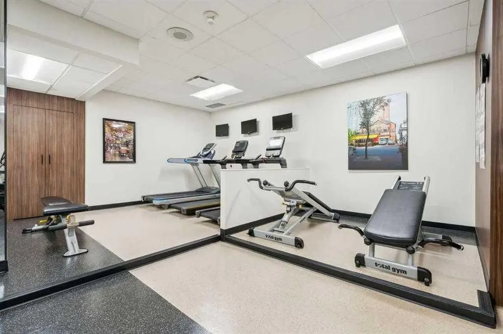 500 Eau Claire Avenue SW Calgary AB T2P 3R8