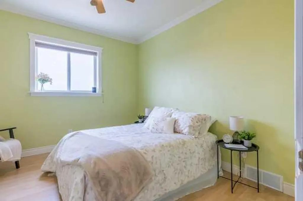11 Railway Street Walsh AB T0J 3L0