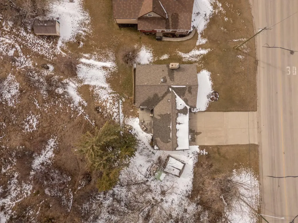 240 3 Avenue E Cardston AB T0K 0K0