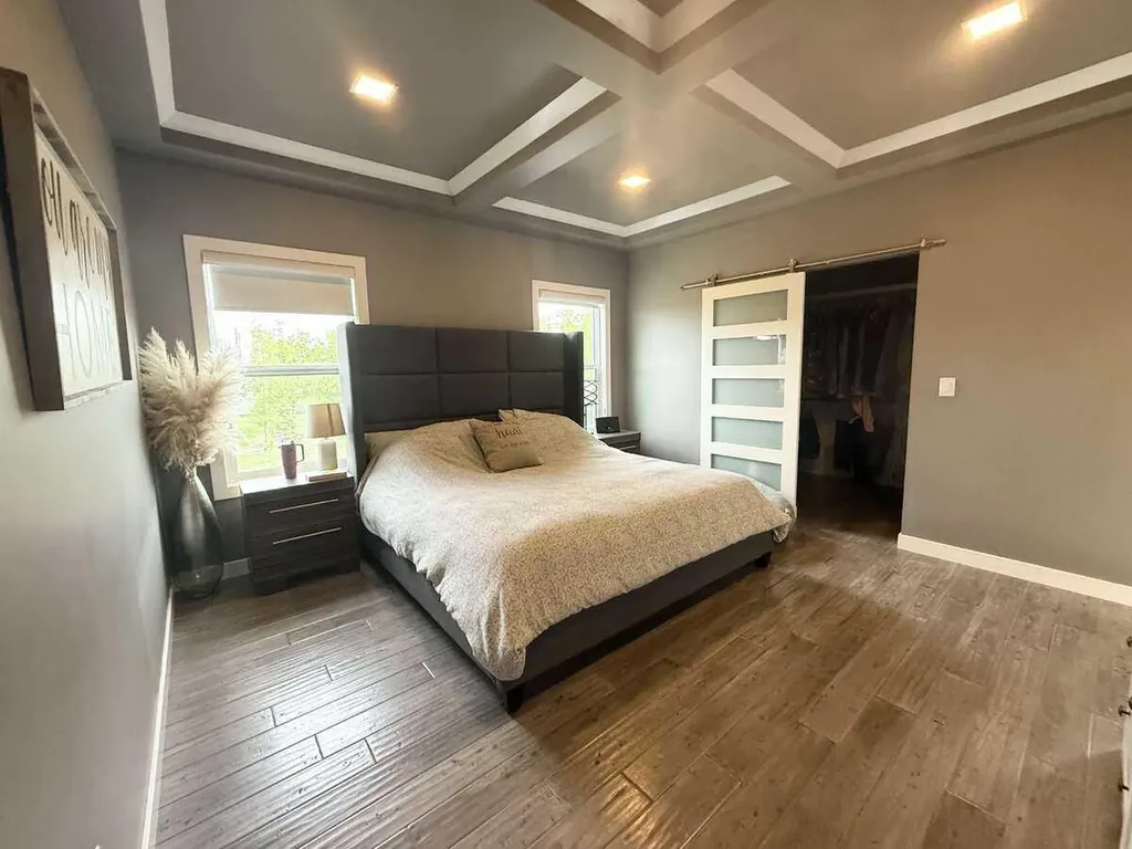 10522 101 Avenue Sexsmith AB T0H 3C0