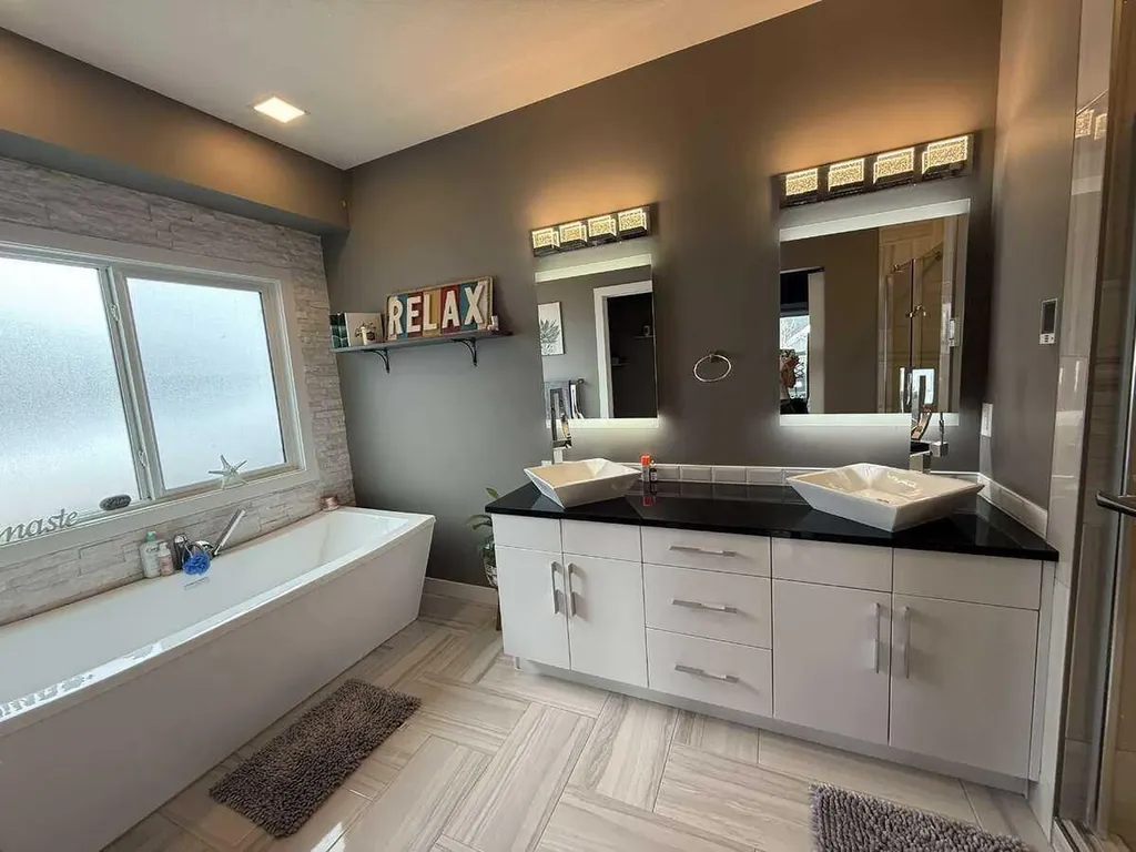 10522 101 Avenue Sexsmith AB T0H 3C0
