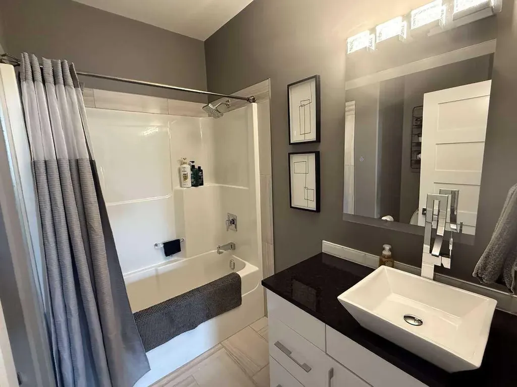 10522 101 Avenue Sexsmith AB T0H 3C0