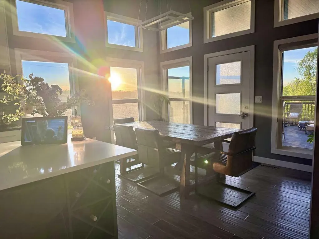 10522 101 Avenue Sexsmith AB T0H 3C0
