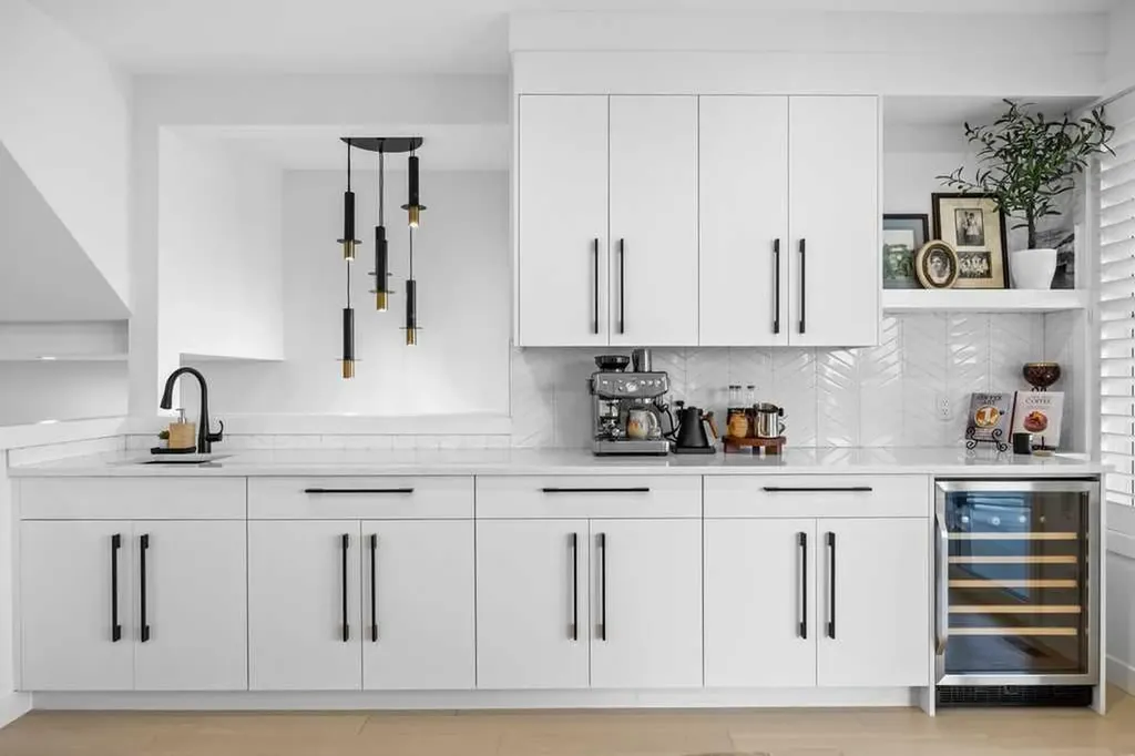 80 Timberline Way SW Calgary AB T3H 6C8