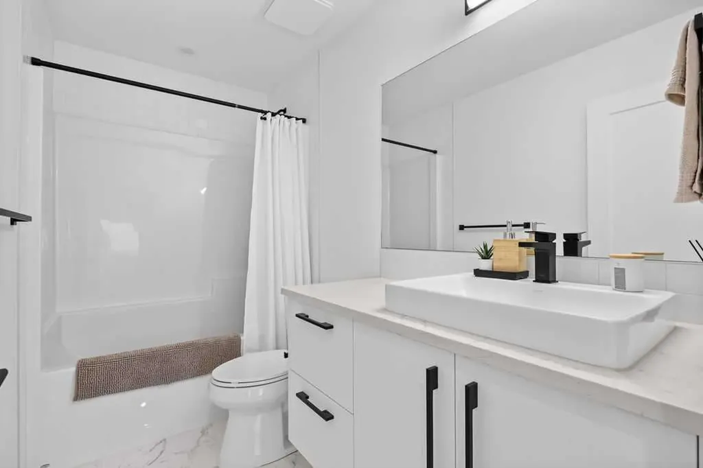 80 Timberline Way SW Calgary AB T3H 6C8