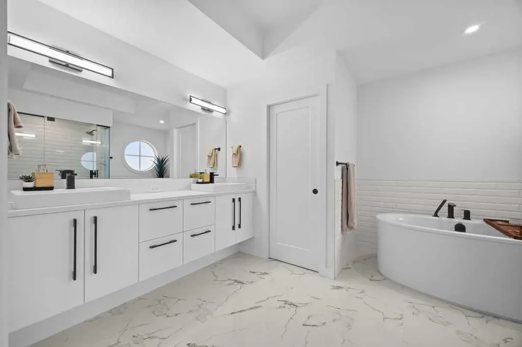 80 Timberline Way SW Calgary AB T3H 6C8