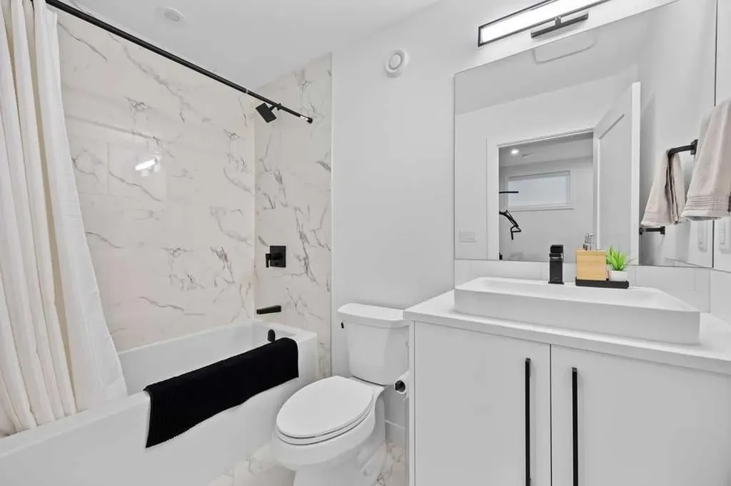 80 Timberline Way SW Calgary AB T3H 6C8