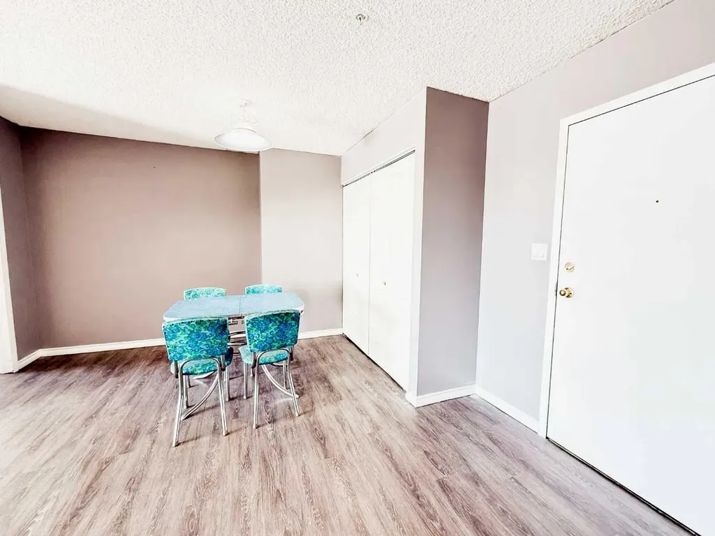 9700 92 Avenue Grande Prairie AB T8V 6Z7