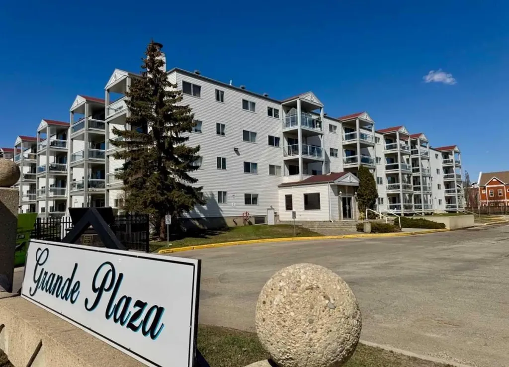 9700 92 Avenue Grande Prairie AB T8V 6Z7