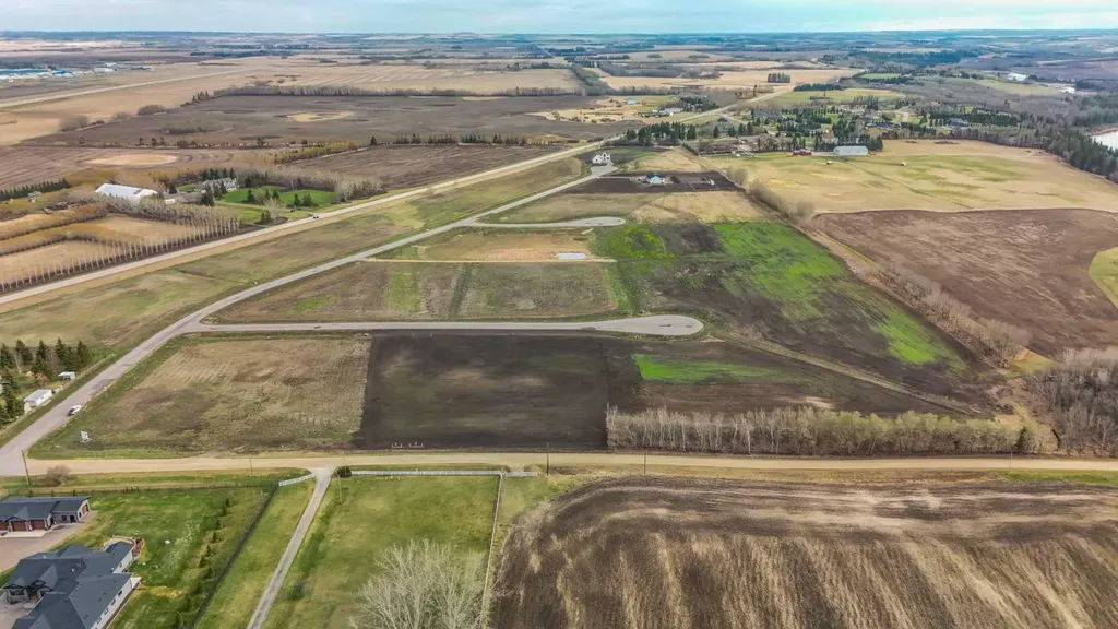 28163 Township Road 374 Rural Red Deer County AB T4E 2E1