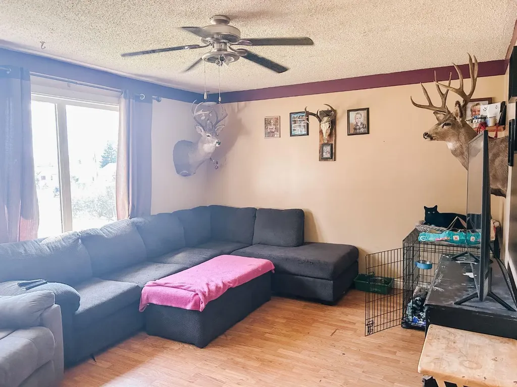 4548 46 Avenue Rocky Mountain House AB T4T1A2