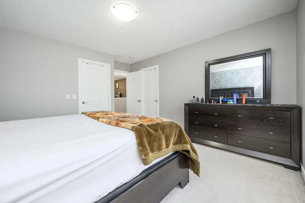 5 Masters Street SE Calgary AB T3M 2R5