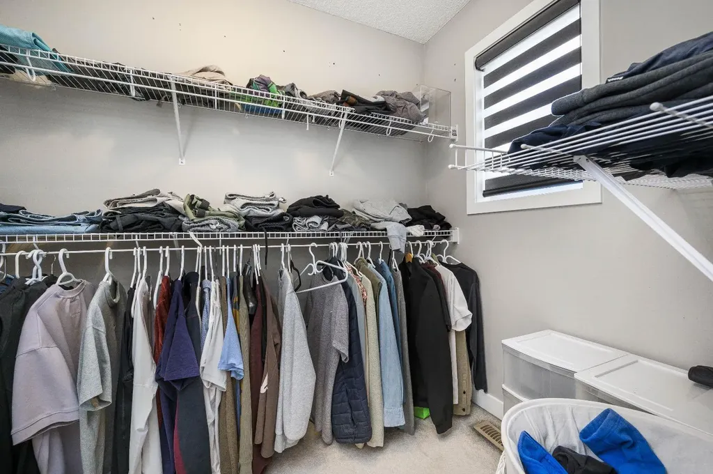 5 Masters Street SE Calgary AB T3M 2R5