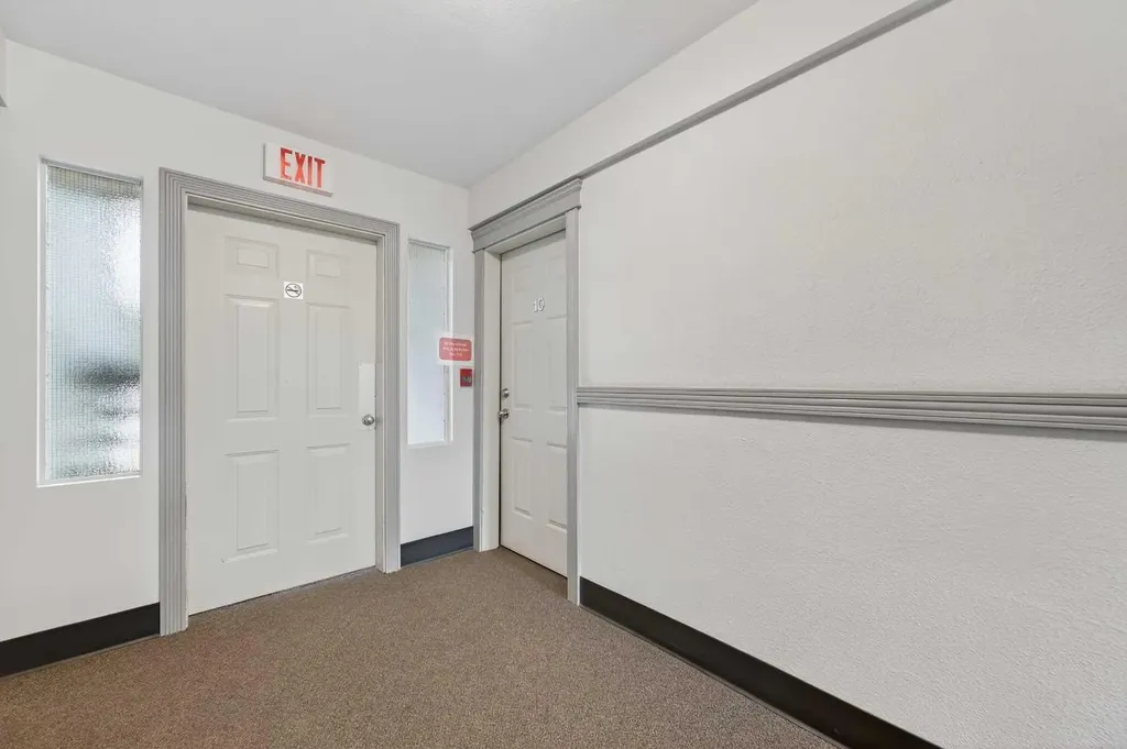1815 26 Avenue SW Calgary AB T2T 1E2
