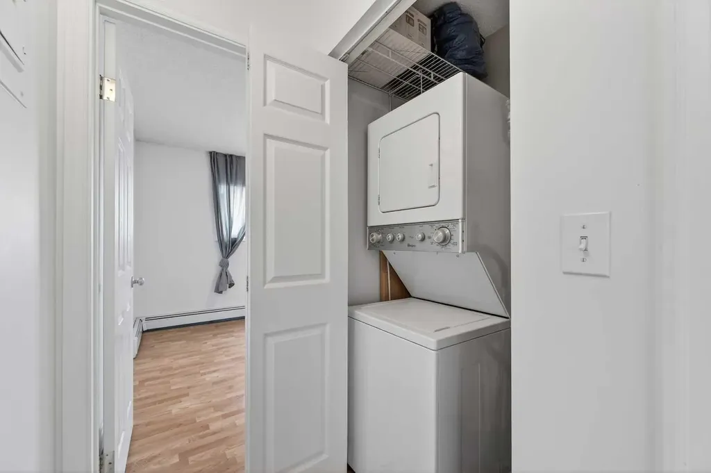 1815 26 Avenue SW Calgary AB T2T 1E2