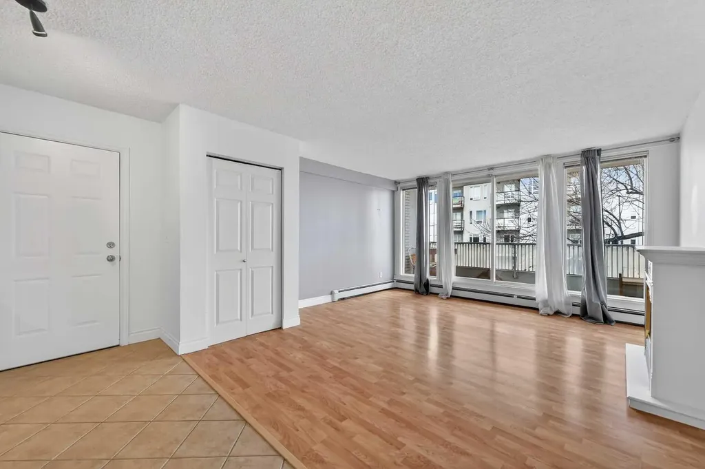 1815 26 Avenue SW Calgary AB T2T 1E2