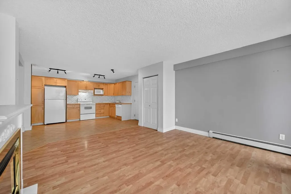 1815 26 Avenue SW Calgary AB T2T 1E2