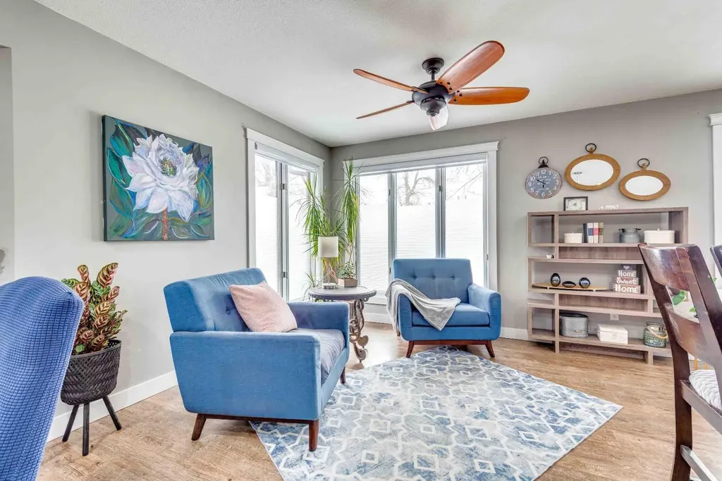 211 4 Avenue SE Three Hills AB T0M2A0