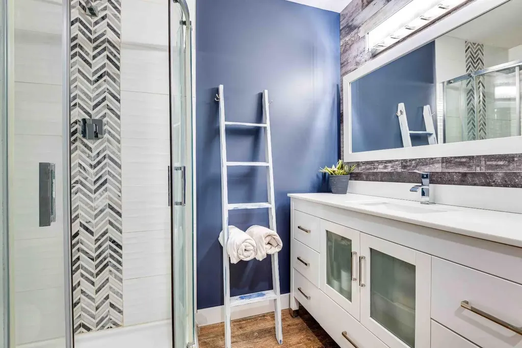 211 4 Avenue SE Three Hills AB T0M2A0