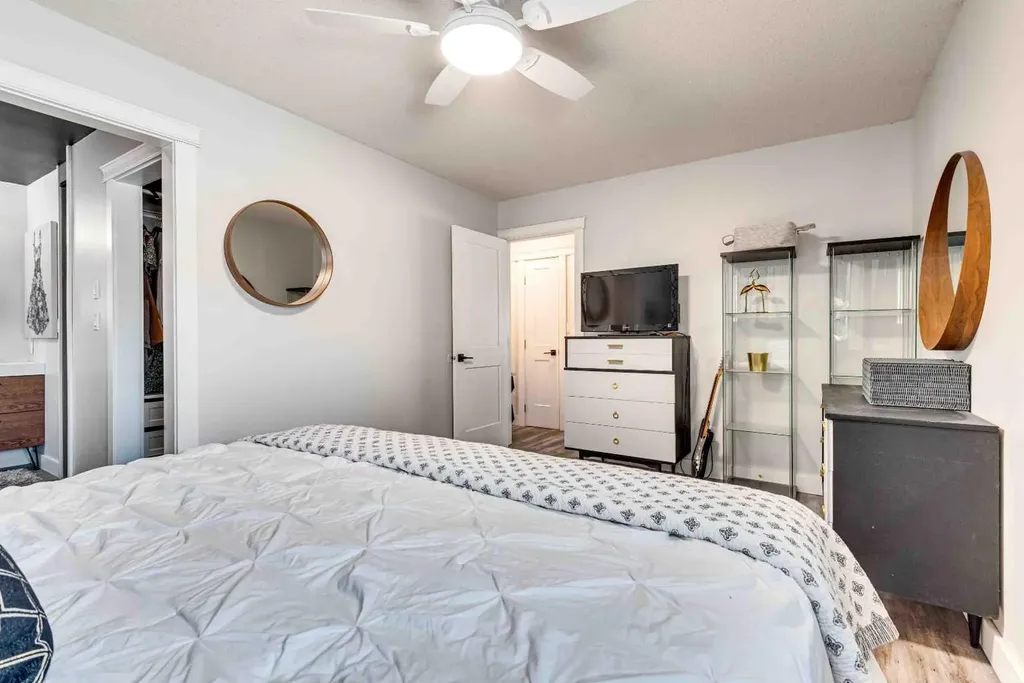 211 4 Avenue SE Three Hills AB T0M2A0