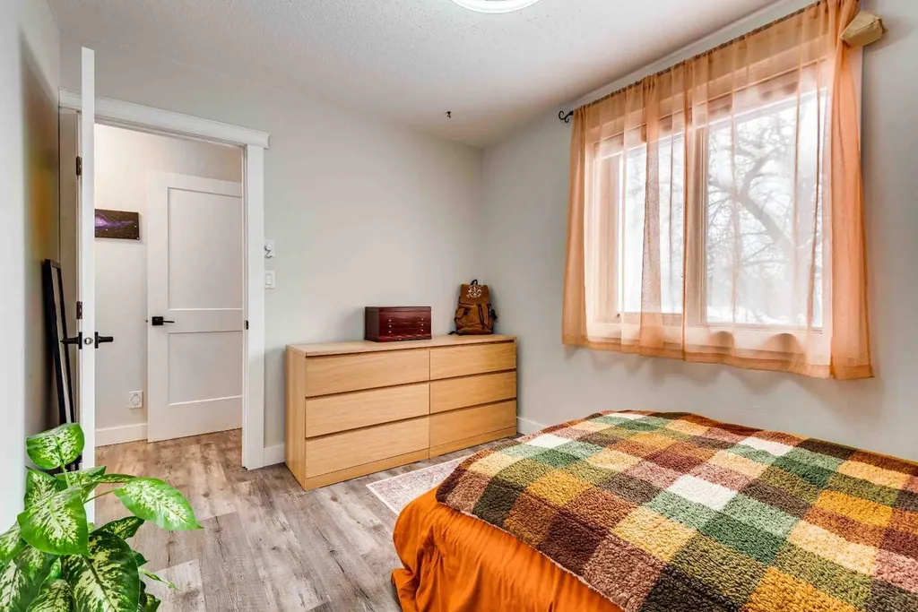 211 4 Avenue SE Three Hills AB T0M2A0