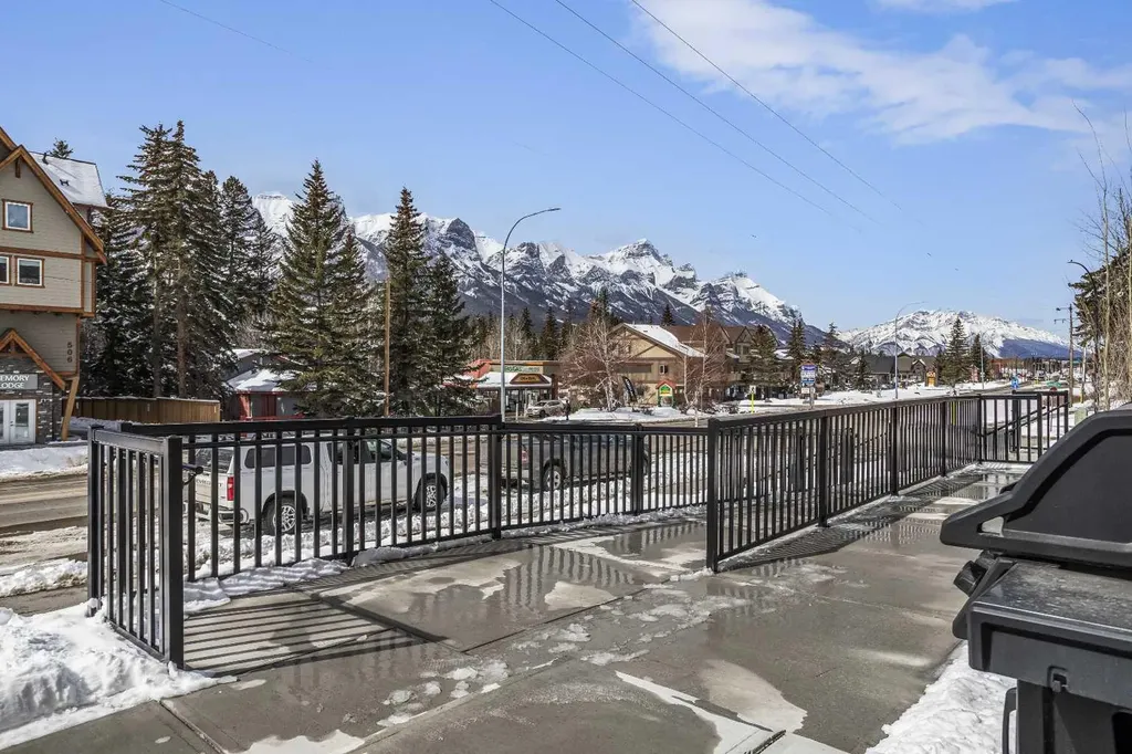 109 Kananaskis Way Canmore AB T1W 2X2