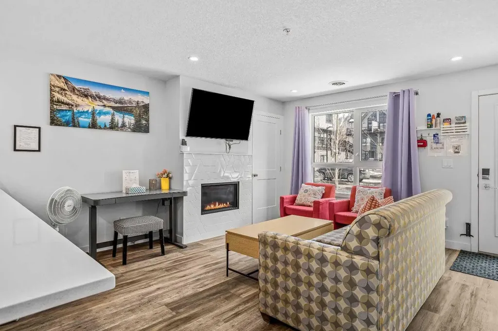 109 Kananaskis Way Canmore AB T1W 2X2