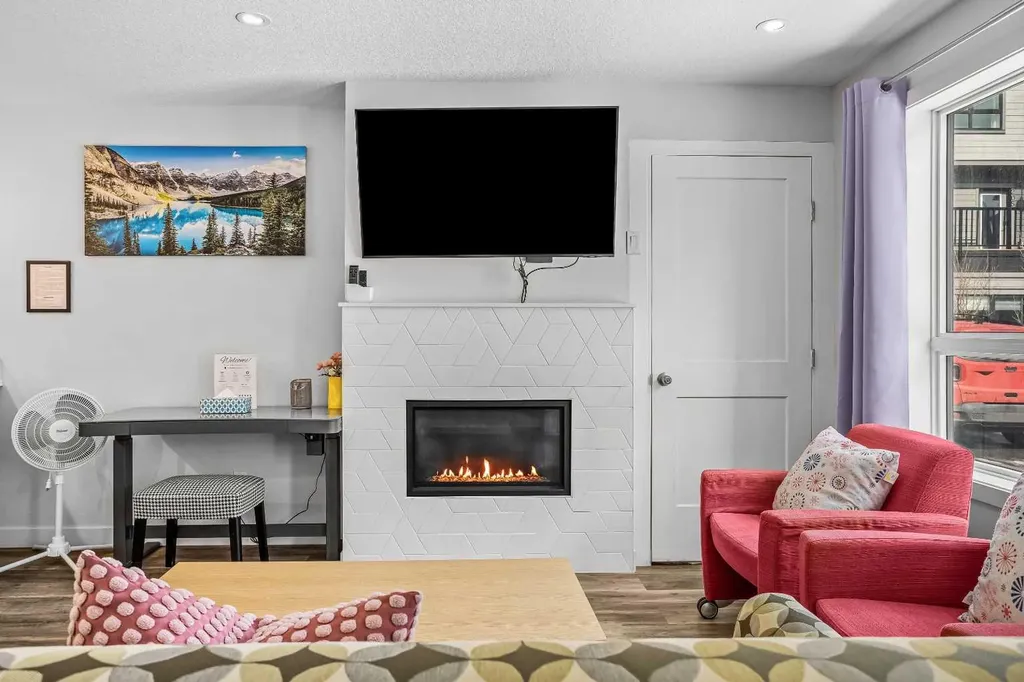 109 Kananaskis Way Canmore AB T1W 2X2