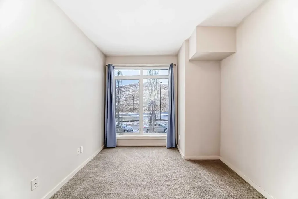141 Mountain Street Cochrane AB T4C 1Z5