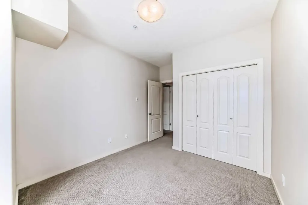 141 Mountain Street Cochrane AB T4C 1Z5