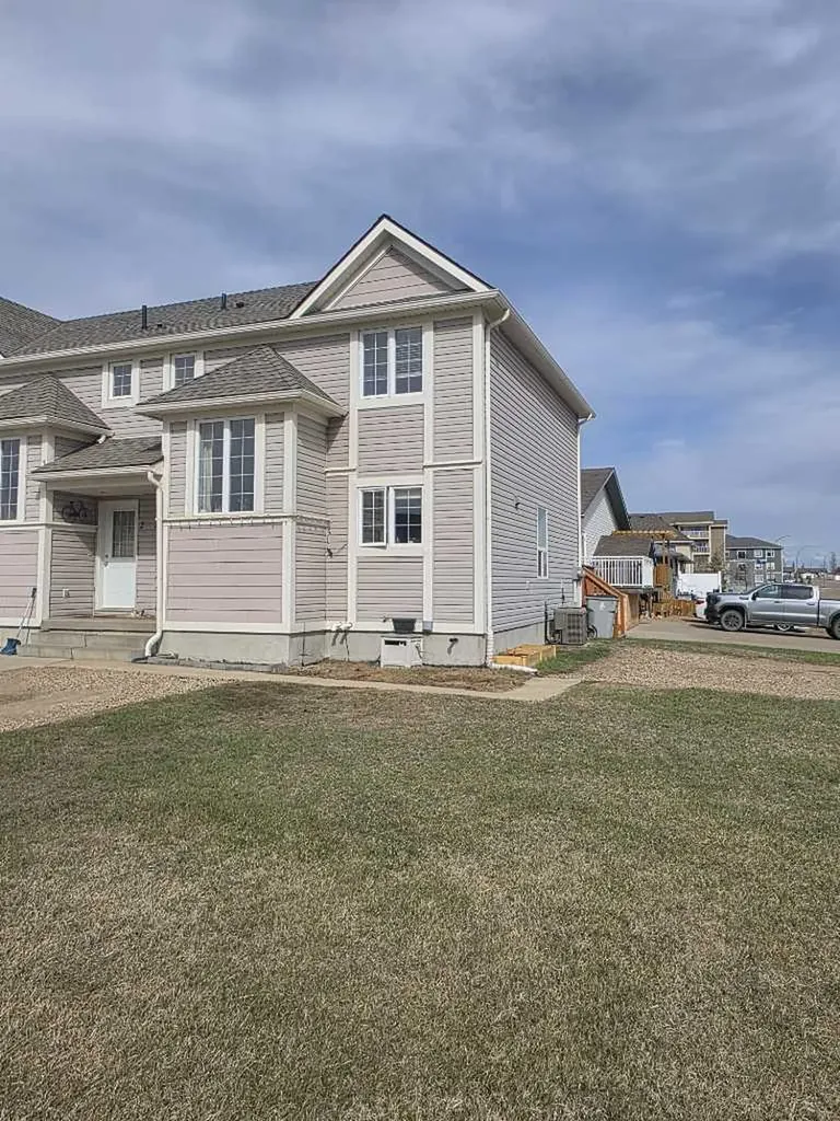 2602 11 Avenue Wainwright AB T9W 1W2