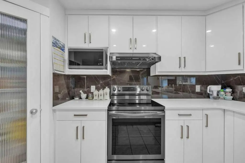 107 Taracove Landing NE Calgary AB T3J 4S7