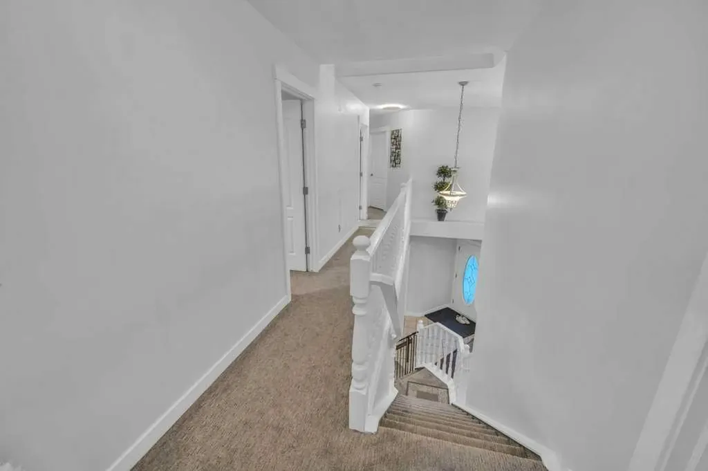 107 Taracove Landing NE Calgary AB T3J 4S7