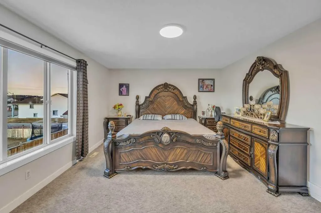 107 Taracove Landing NE Calgary AB T3J 4S7