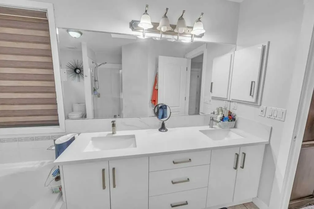 107 Taracove Landing NE Calgary AB T3J 4S7