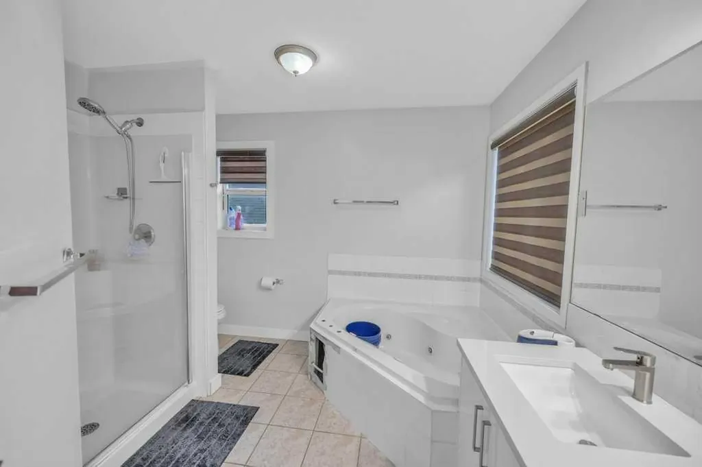 107 Taracove Landing NE Calgary AB T3J 4S7