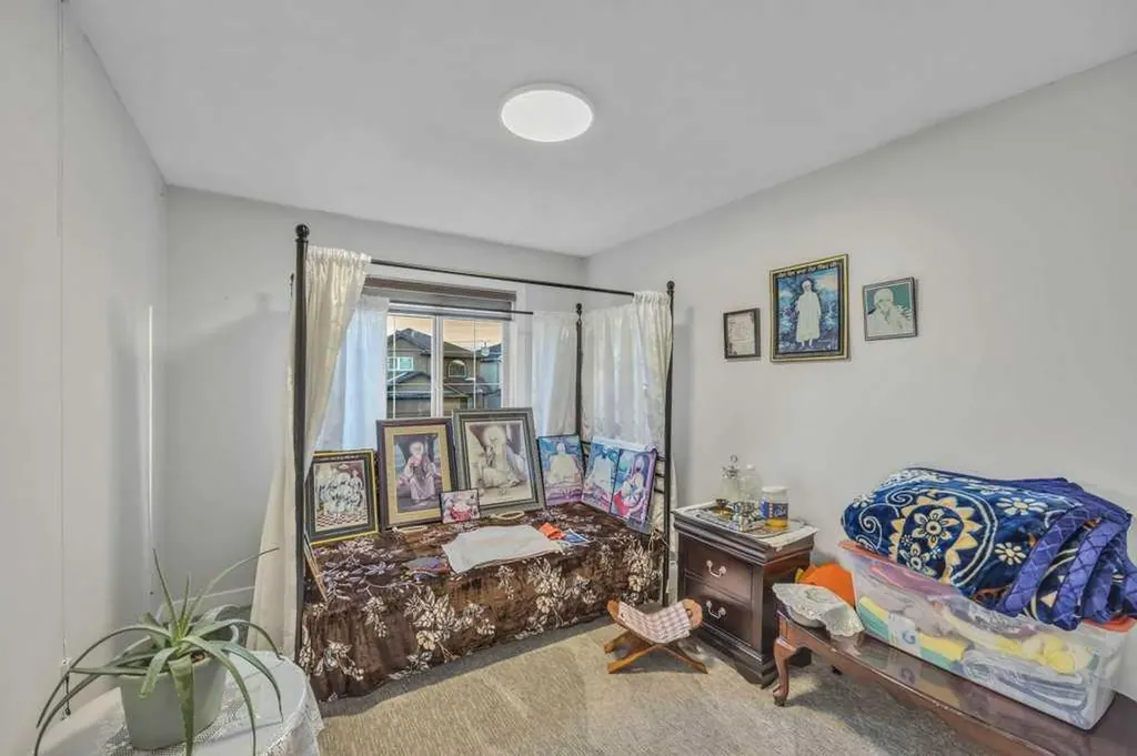 107 Taracove Landing NE Calgary AB T3J 4S7
