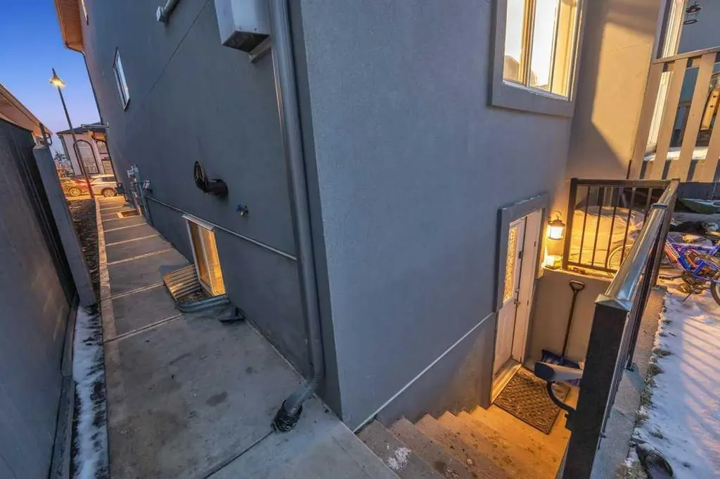 107 Taracove Landing NE Calgary AB T3J 4S7
