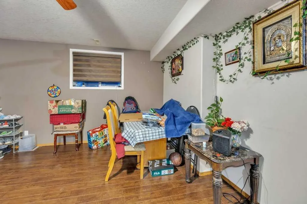 107 Taracove Landing NE Calgary AB T3J 4S7